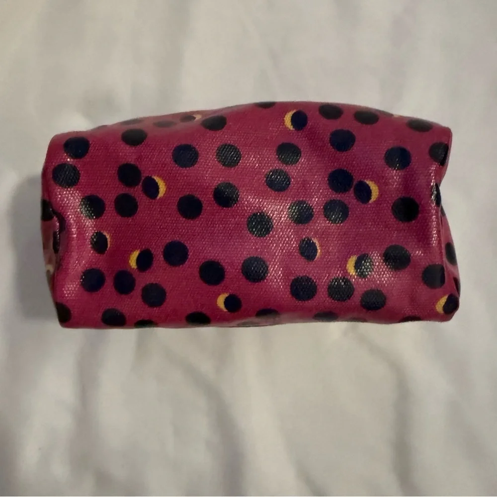 Like New Fossil Keyper Fuchsia Navy Polka Dot Coated Canvas Cosmetic Bag